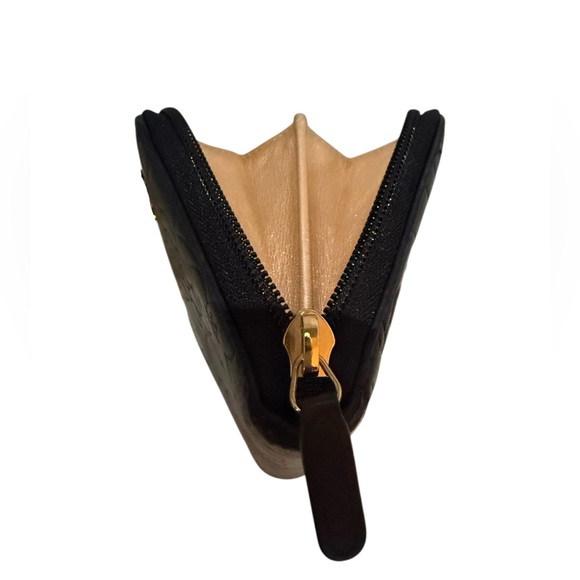 Chanel Logo CC Classic Long Leather Zip Wallet Authentication card, Box & chain. - Picture 15 of 17